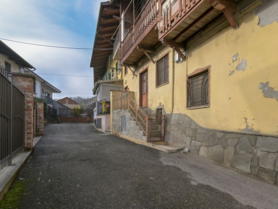 Byhus i Front, Turin - foto 4