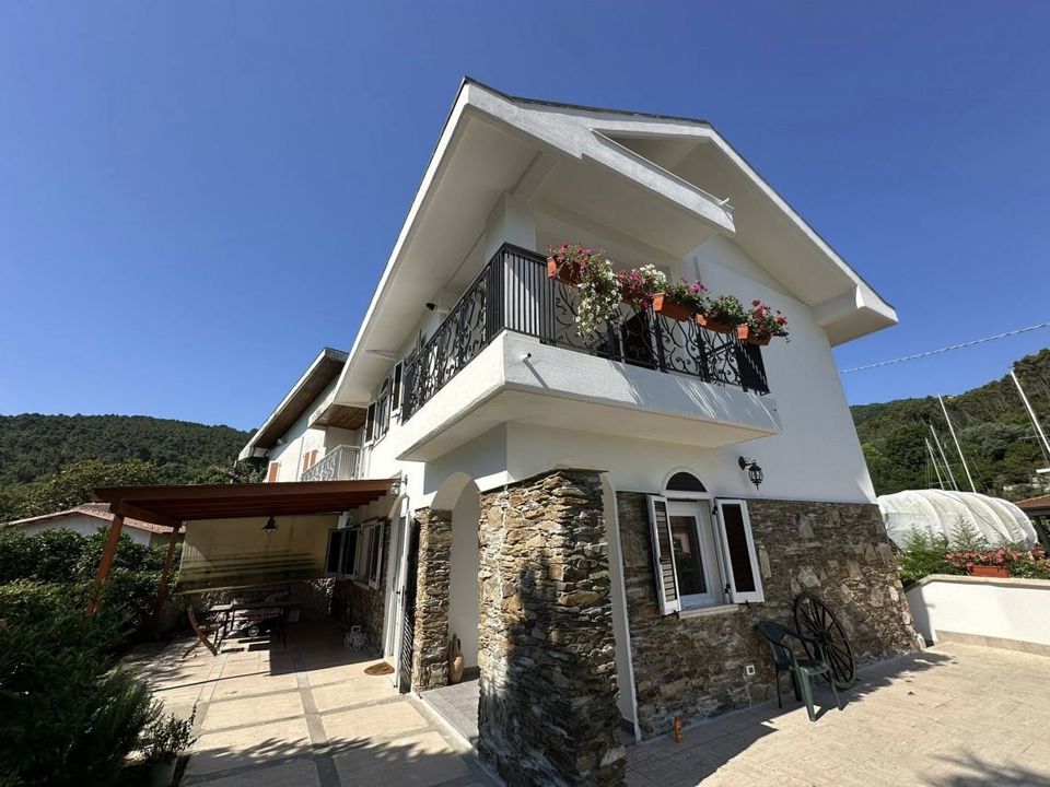 Villa i Ameglia, La Spezia - foto 1