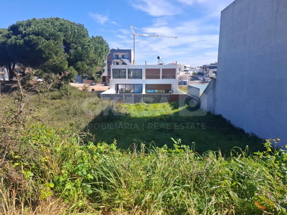 Helårsgrund i Setubal, Setubal - foto 1