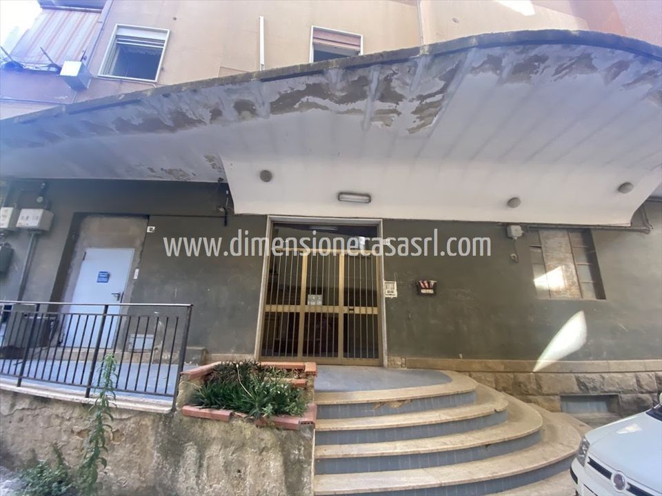 Lejlighed i Caltanissetta, Caltanissetta - foto 3