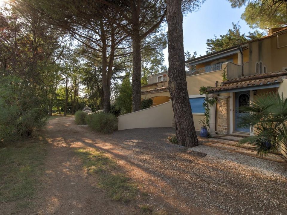 Villa i Saint-Marcel-d'Ardeche, Ardeche - foto 2