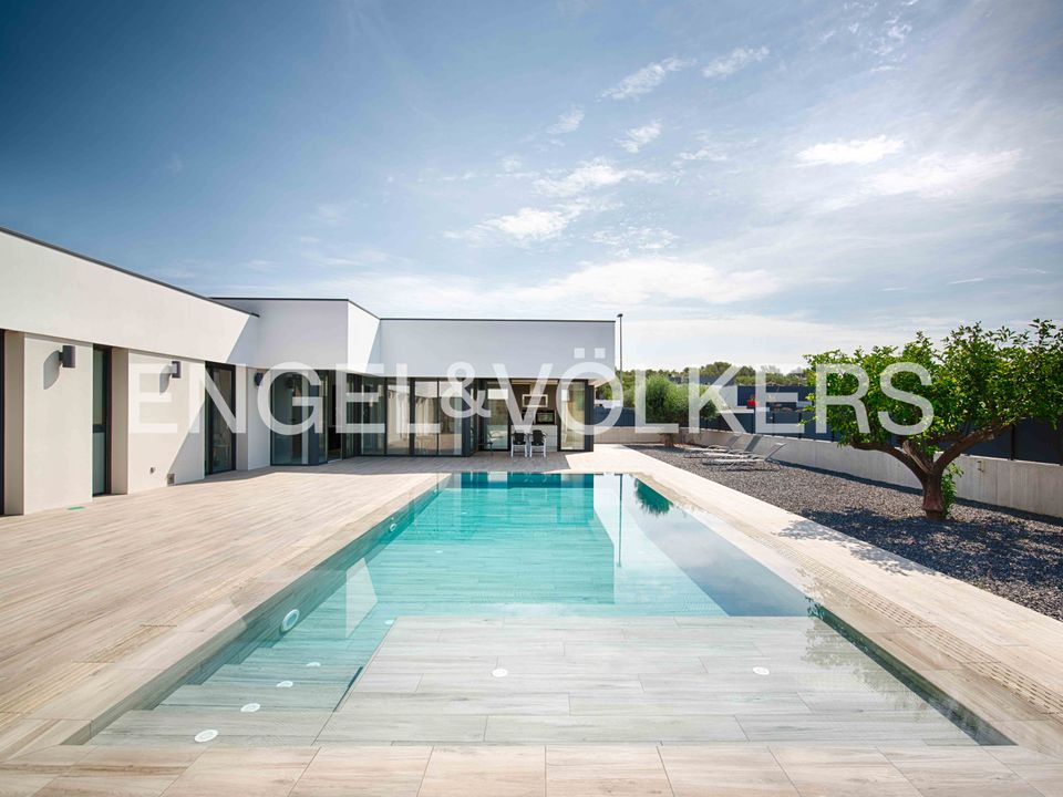Villa i Sant Climent Sescebes, Gerona - foto 1