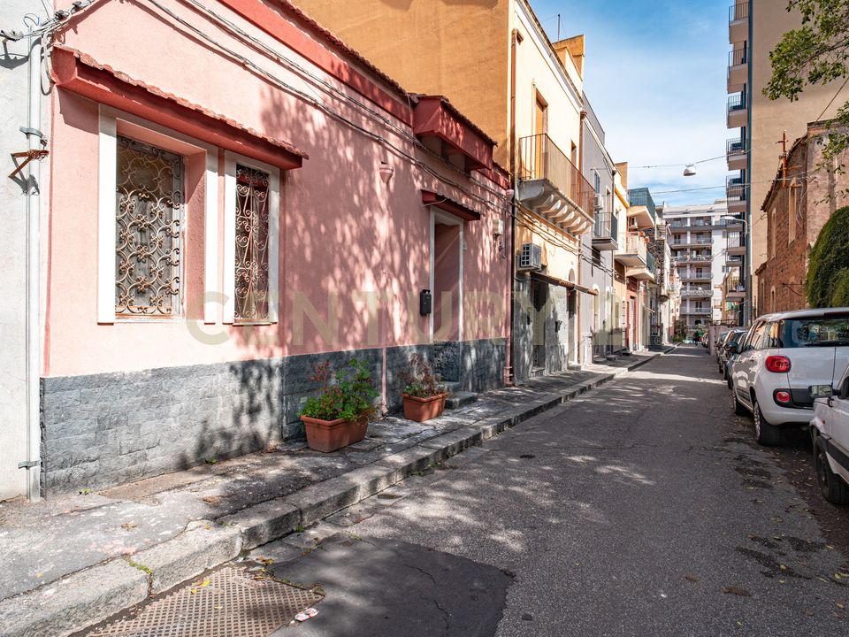 Villa i Catania, Catania - foto 1