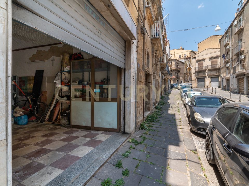Kaupalliset Kiinteistövälitys Caltagironessa, Catania - kuva 4
