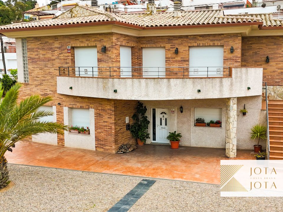 Villa i Lloret De Mar, Gerona - foto 2