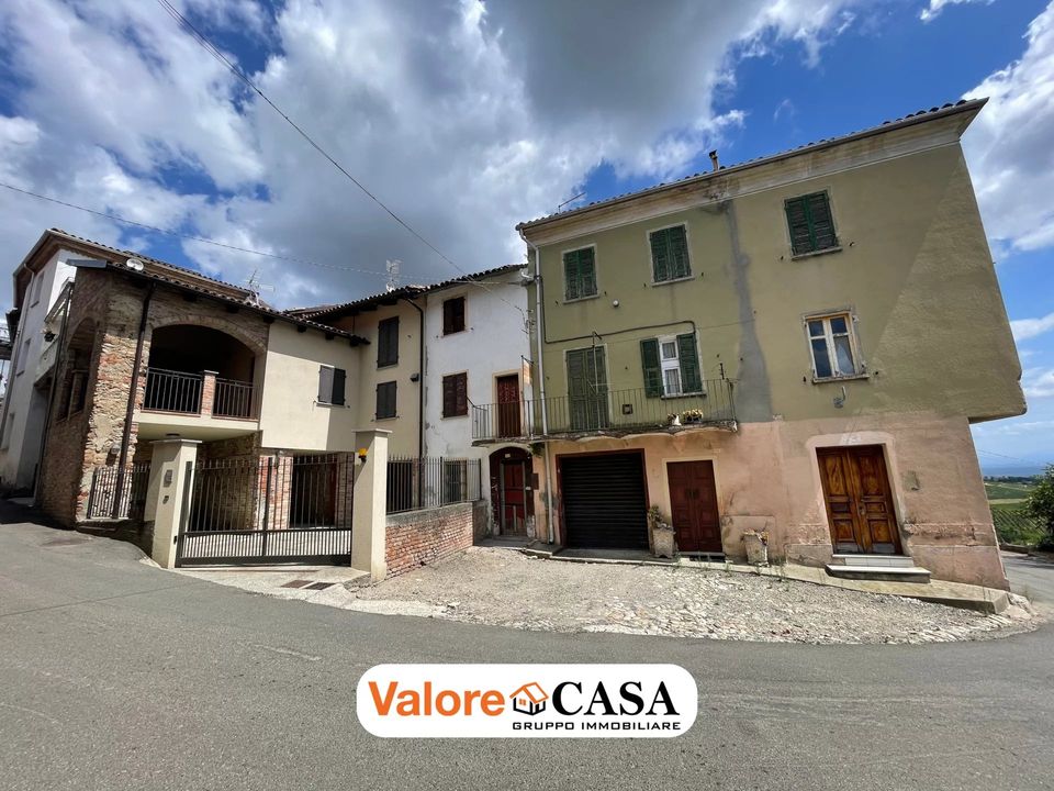 Villa i Alice Bel Colle, Alessandria - foto 1