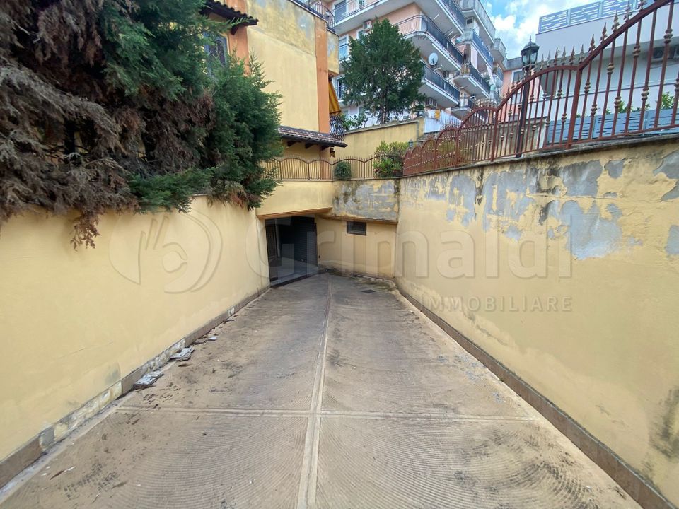 Garage Melito di Napoli, Naples - foto 3
