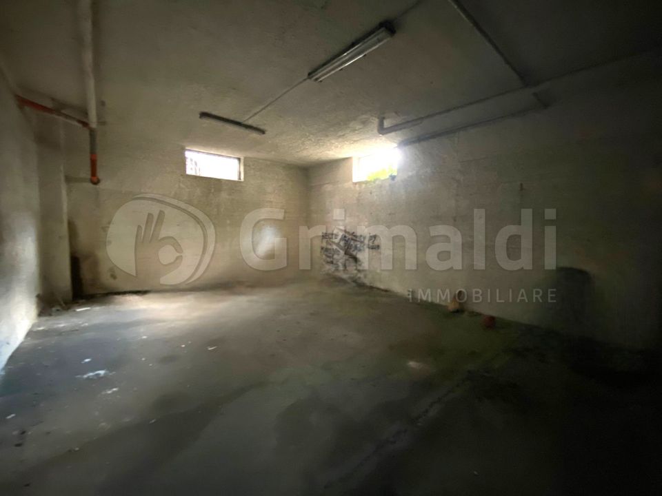 Garage Melito di Napoli, Naples - foto 4