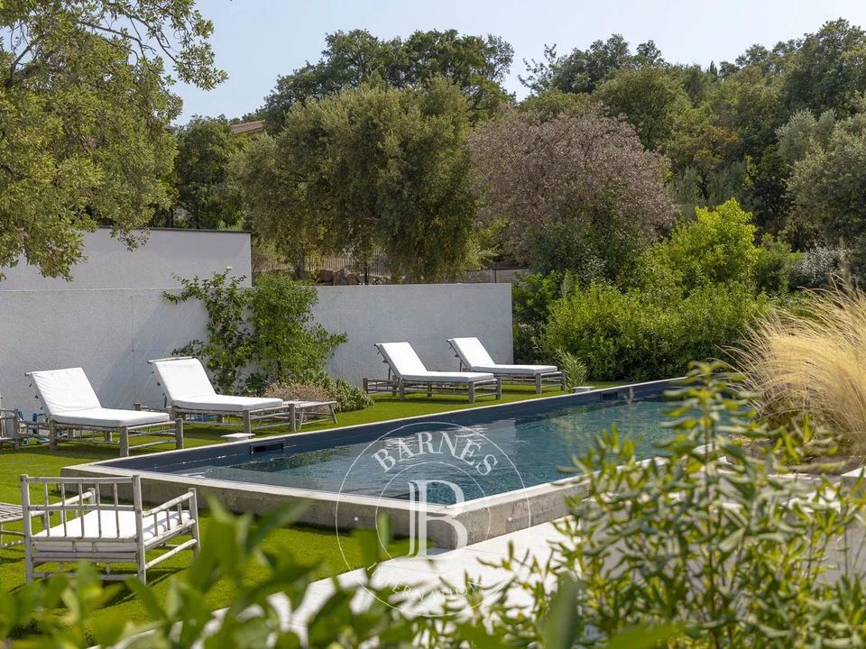 Villa i Sainte-Lucie de Porto-Vecchio, Corse-du-Sud - foto 1