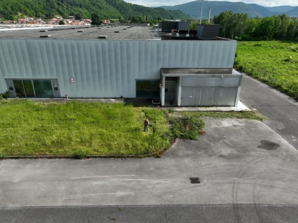 Erhvervsejendom i Gorizia, Gorizia - foto 1