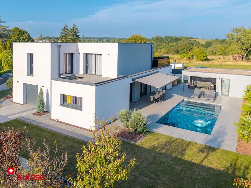Villa i Montbeliard, Doubs - foto 1