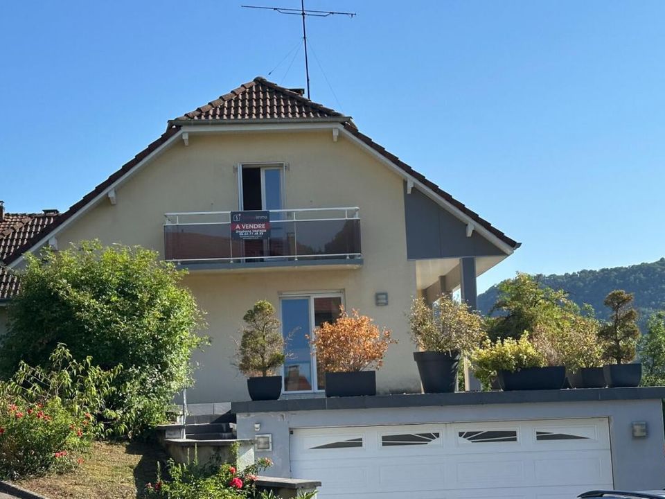 Villa en Pont-de-Roide-Vermondans, Doubs - foto 1