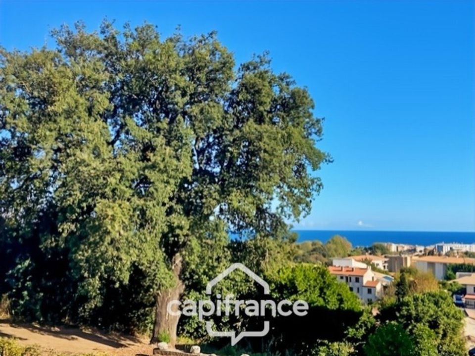 Lejlighed i Santa-Lucia-di-Moriani, Haute-Corse - foto 1