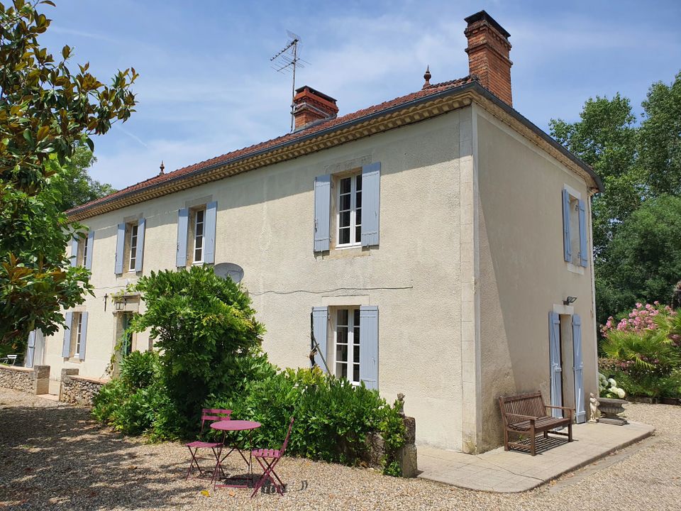 Villa i Sauveterre-de-Guyenne, Gironde - foto 1