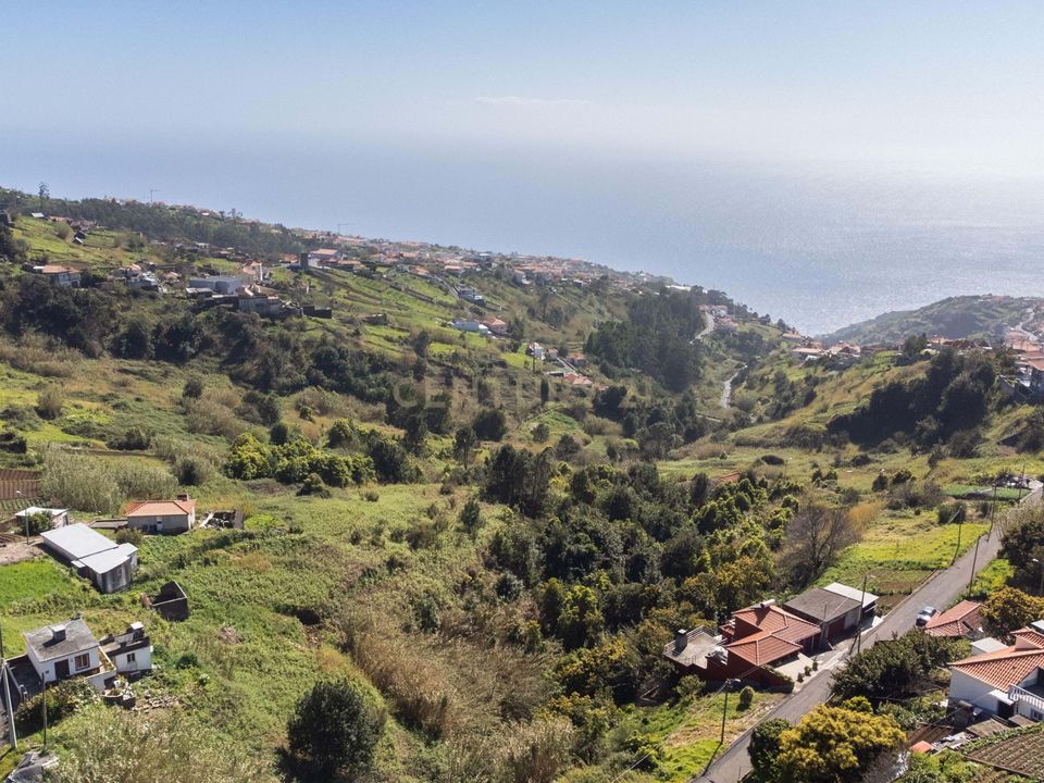 Helårsgrund i Calheta, Madeira - foto 1