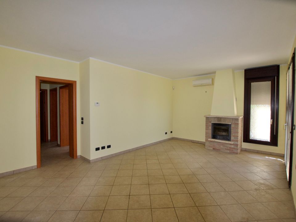 Villa i Poggio Renatico, Ferrara - foto 2