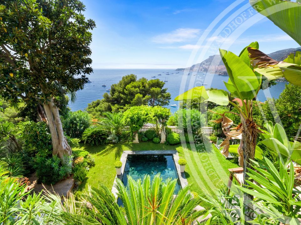 Villa i Roquebrune-Cap-Martin, Alpes-Maritimes - foto 1