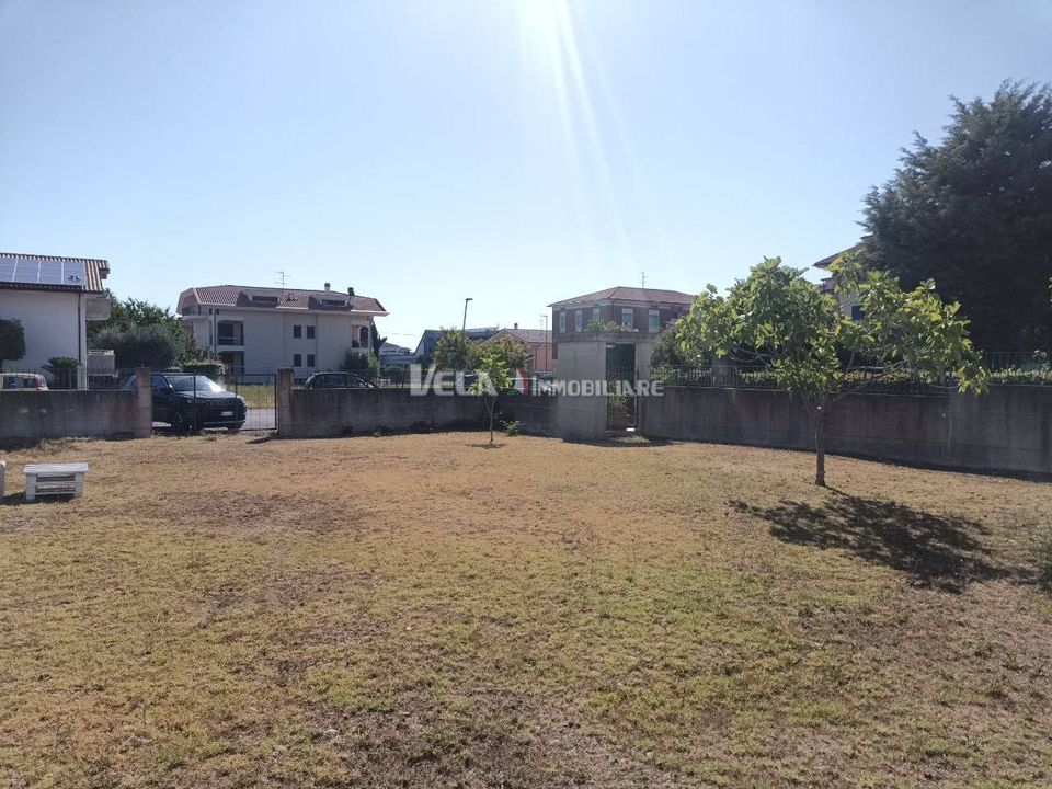 Helårsgrund i Sant'Egidio alla Vibrata, Teramo - foto 2