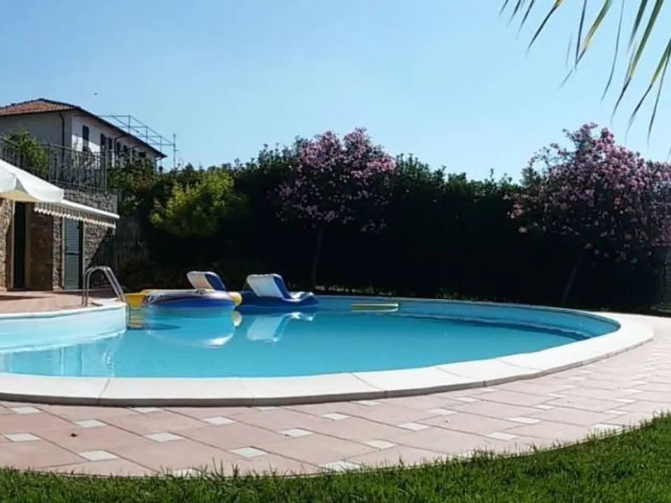 Villa i Ospedaletti, Imperia - bilde 3