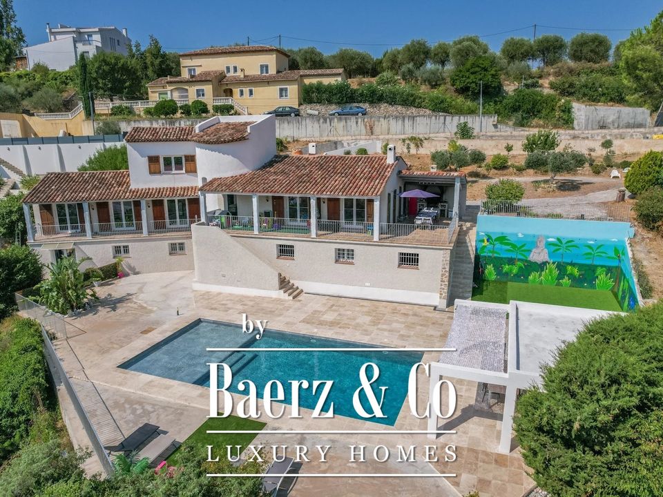 Villa i Nice, Alpes-Maritimes - foto 1