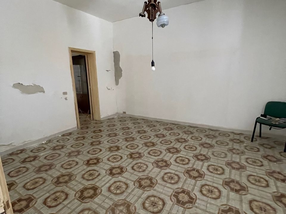 Byhus i Pozzallo, Ragusa - foto 2