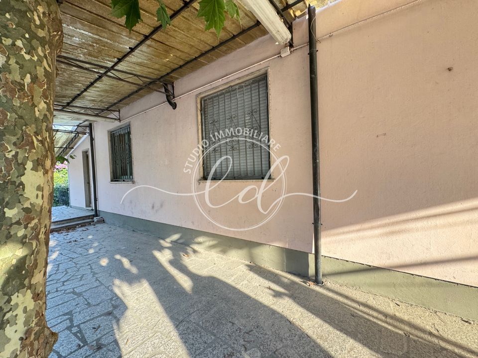 Erhvervsejendom i Montignoso, Massa and Carrara - foto 4