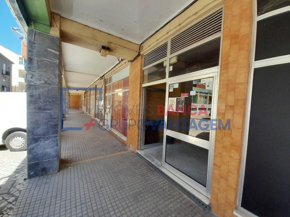 Erhvervsejendom i Barreiro, Setubal - foto 4