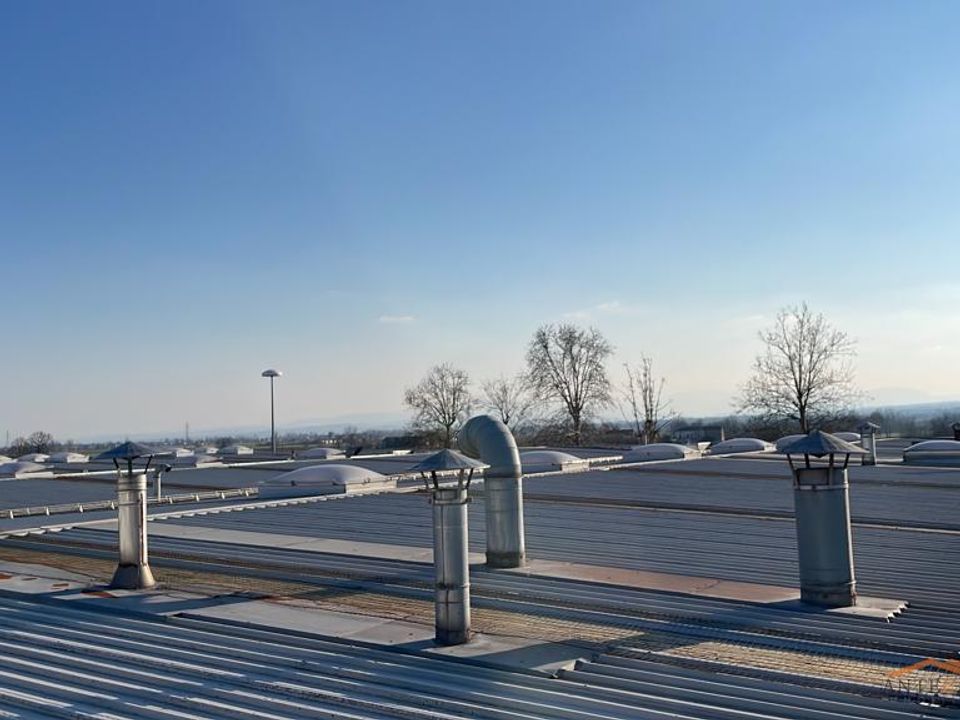 Erhvervsejendom i Parma, Parma - foto 4