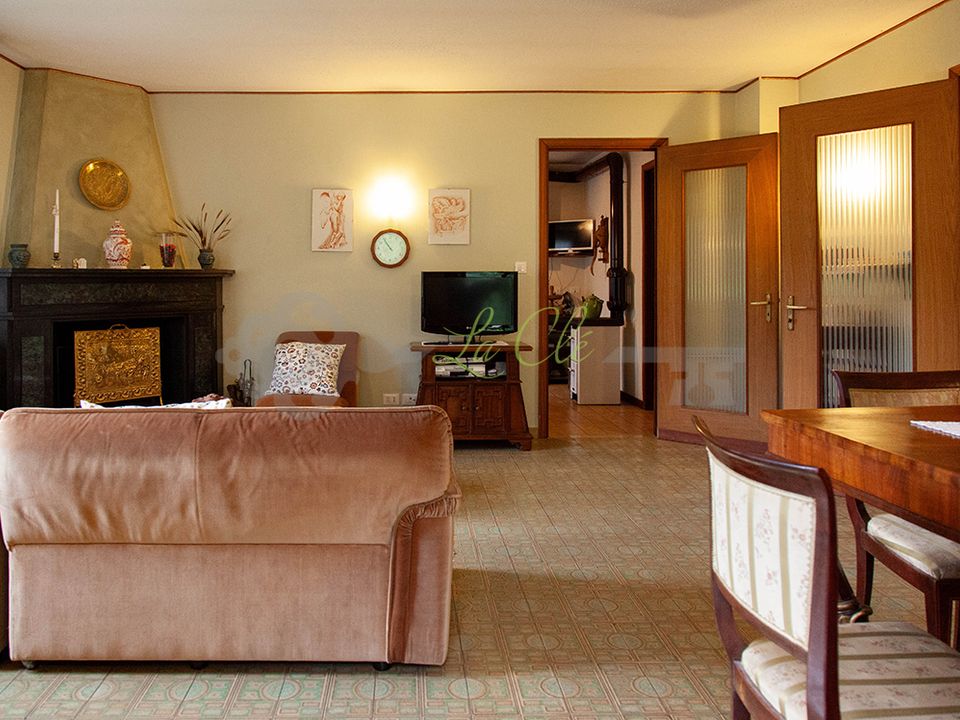 Byhus i La Salle, Aosta Valley - foto 3