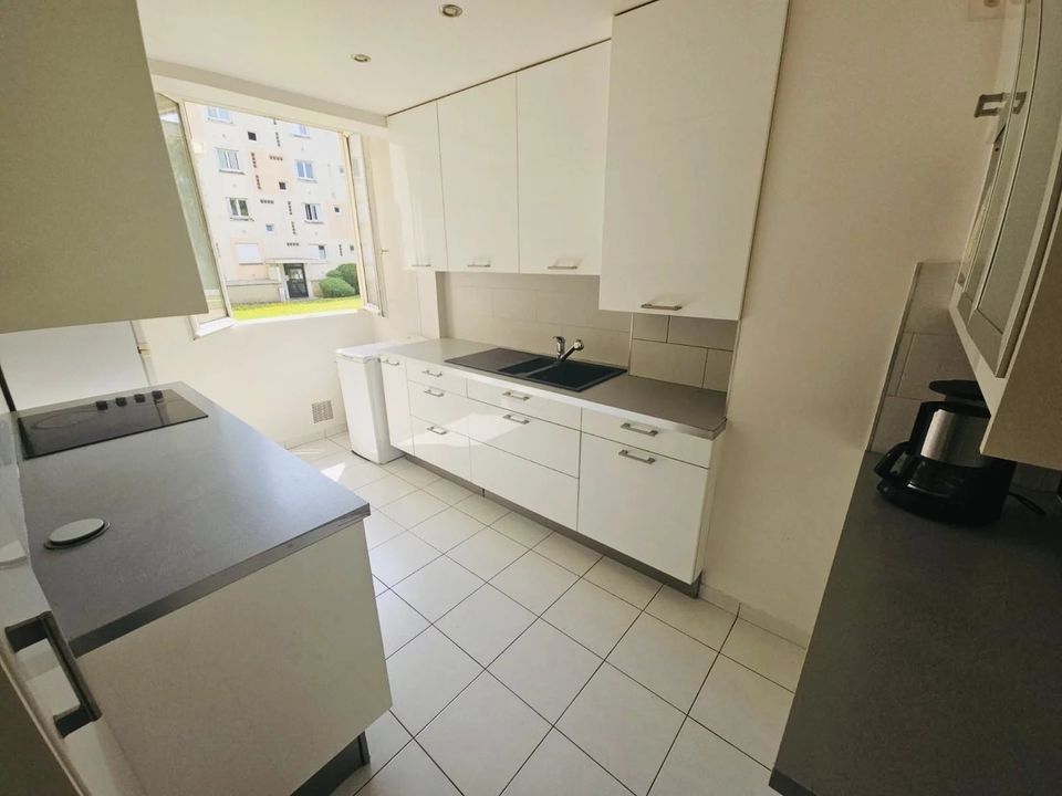 Lejlighed i Le Plessis-Trevise, Val-de-Marne - foto 5