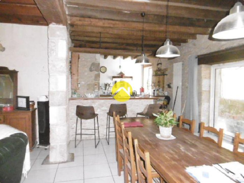 Masia a Saint-Hilaire-sur-Benaize, Indre - foto 1