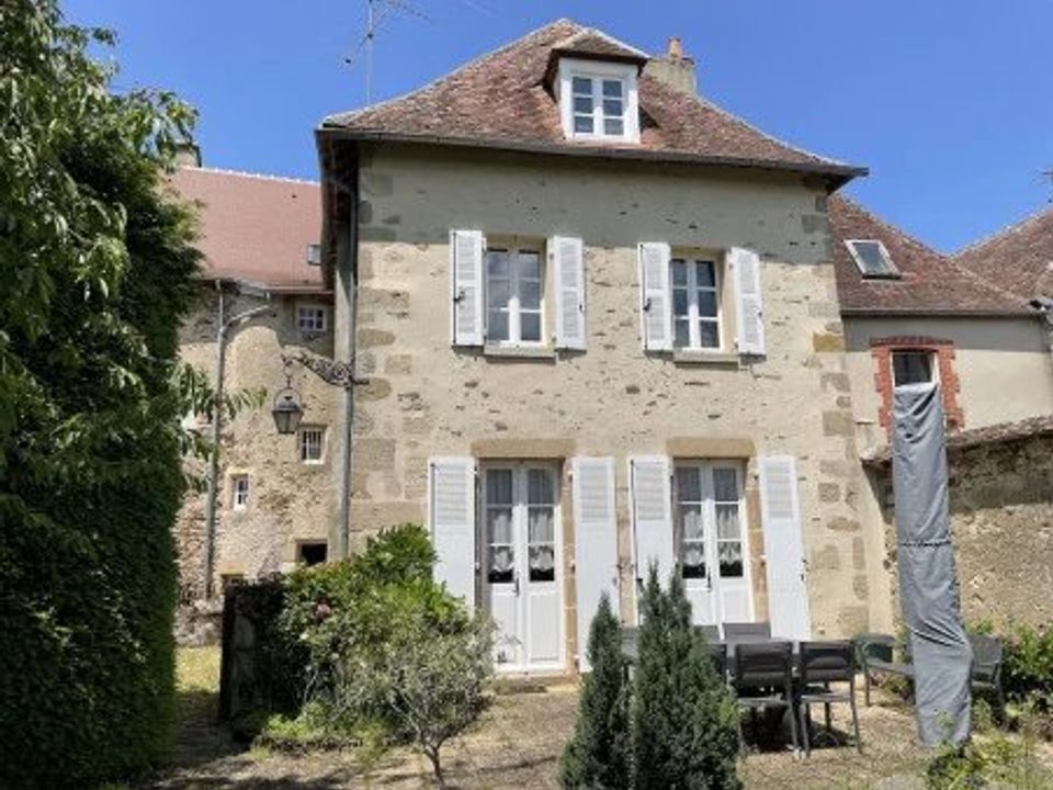 Villa i Saint-Benoît-du-Sault, Indre - bilde 1