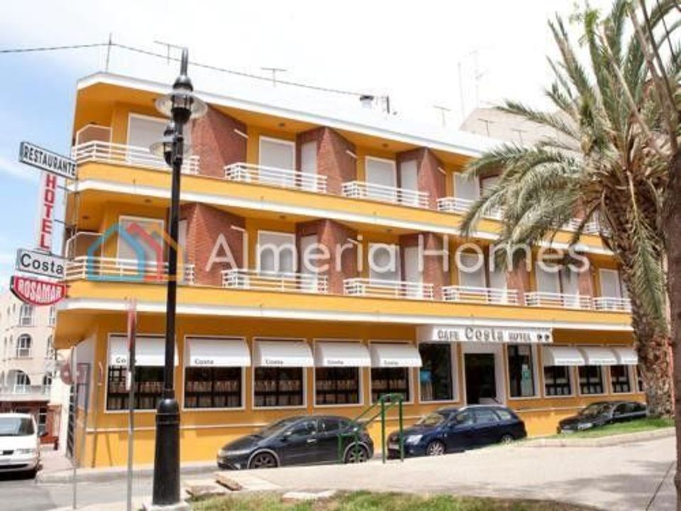 Erhvervsejendom i Puerto De Mazarron, Murcia - foto 1