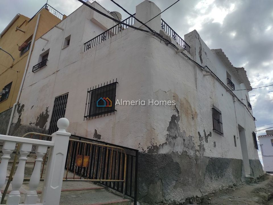 Landsbyhus i Somontin, Almeria - foto 1