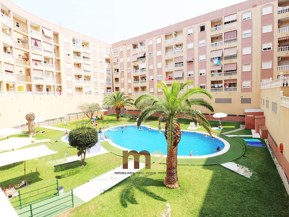 Lejlighed i Torrevieja, Alicante - foto 1