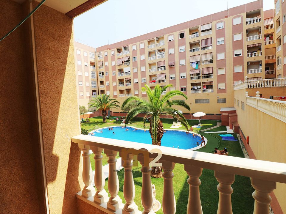 Lejlighed i Torrevieja, Alicante - foto 2