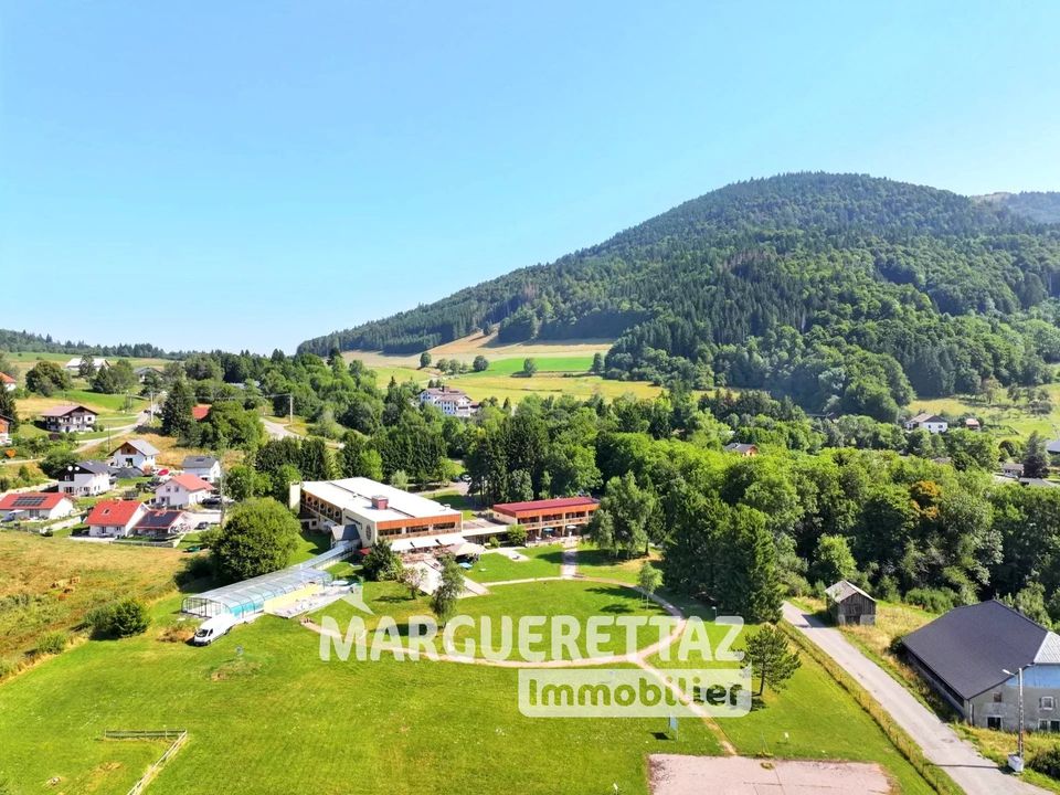 Landejendom i Habère-Poche, Haute-Savoie - foto 1