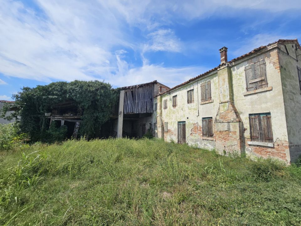 Helårsgrund i Solesino, Padua - foto 4