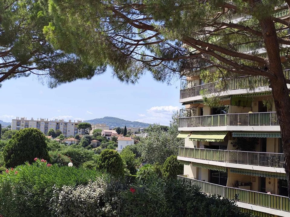 Lejlighed i Antibes, Alpes-Maritimes - foto 1