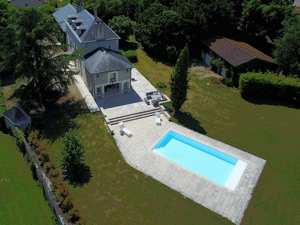Villa i Avanton, Vienne - foto 1