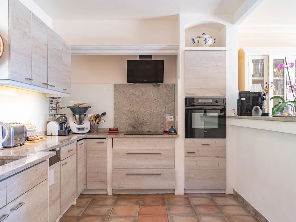 Villa i Le Rouret, Alpes-Maritimes - foto 4