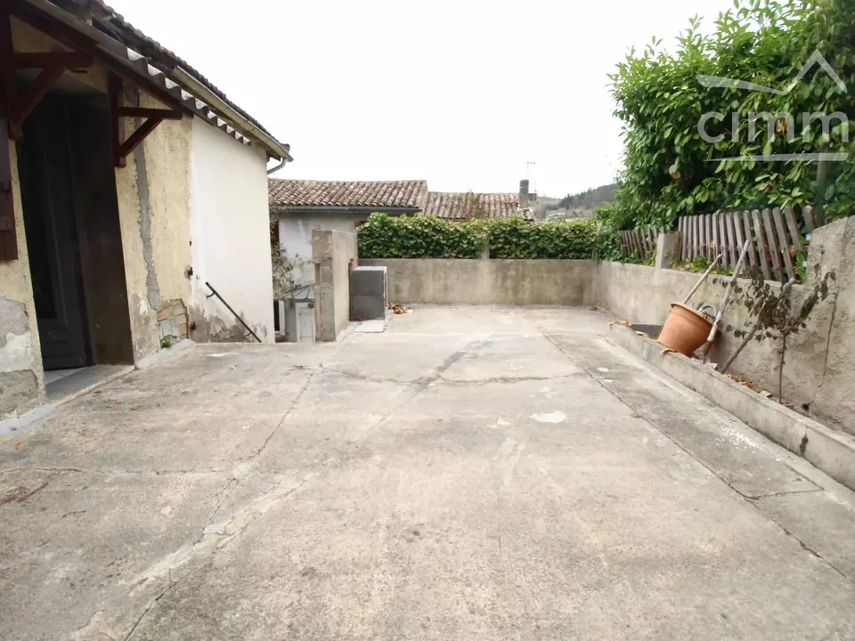 Herregård i Espéraza, Aude - bilde 1
