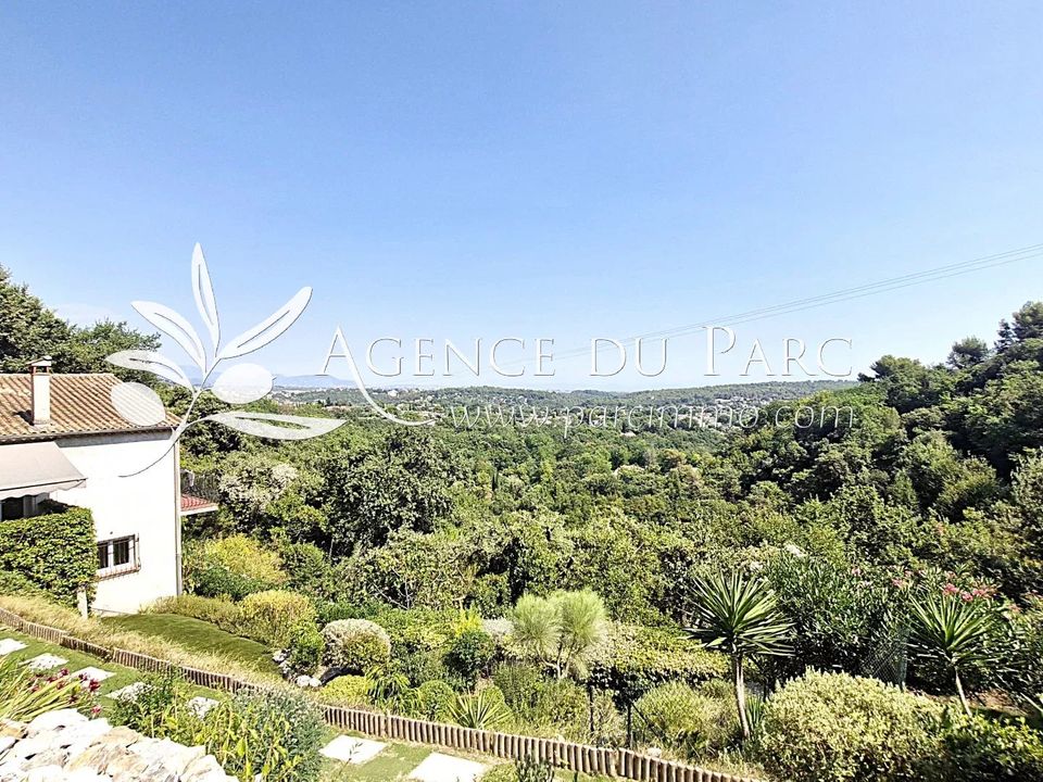 Villa i Tourrettes-sur-Loup, Alpes-Maritimes - foto 1
