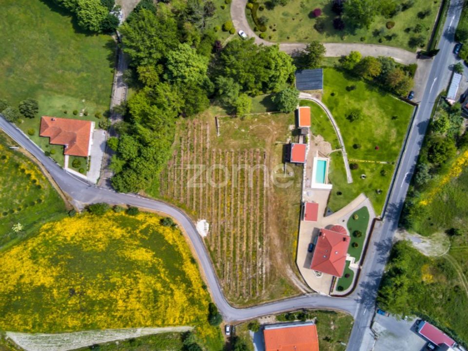 Helårsgrund i Povoa de Lanhoso, Braga - foto 2