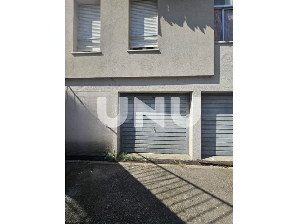 Garage i Viseu, Viseu - foto 1