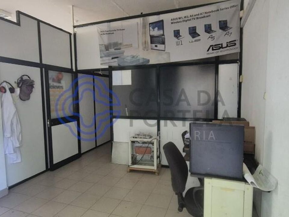 Erhvervsejendom i Santa Comba Dao, Viseu - foto 1