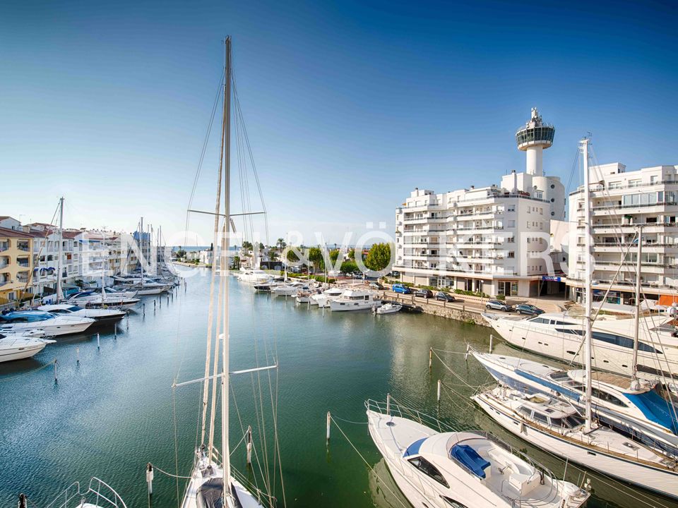Lejlighed i Empuriabrava, Gerona - foto 5