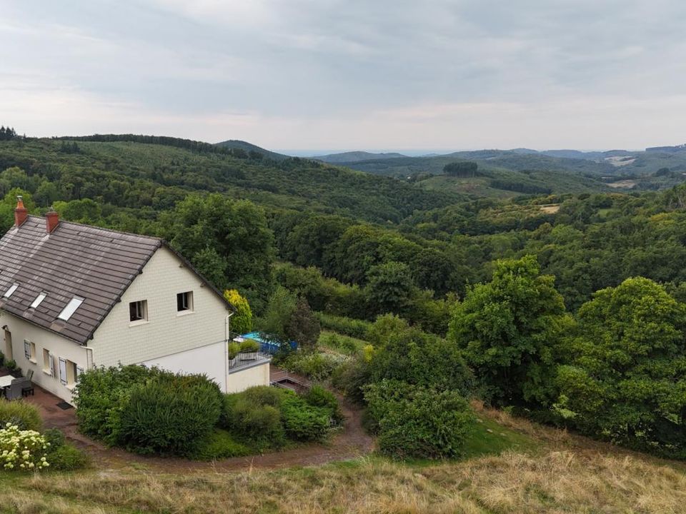 Bungalow i Villapourcon, Nievre - bilde 1
