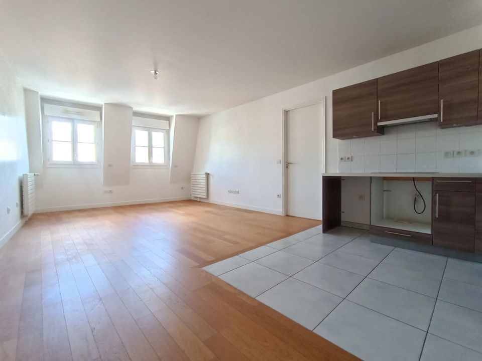 Lejlighed i Puteaux, Hauts-de-Seine - foto 1