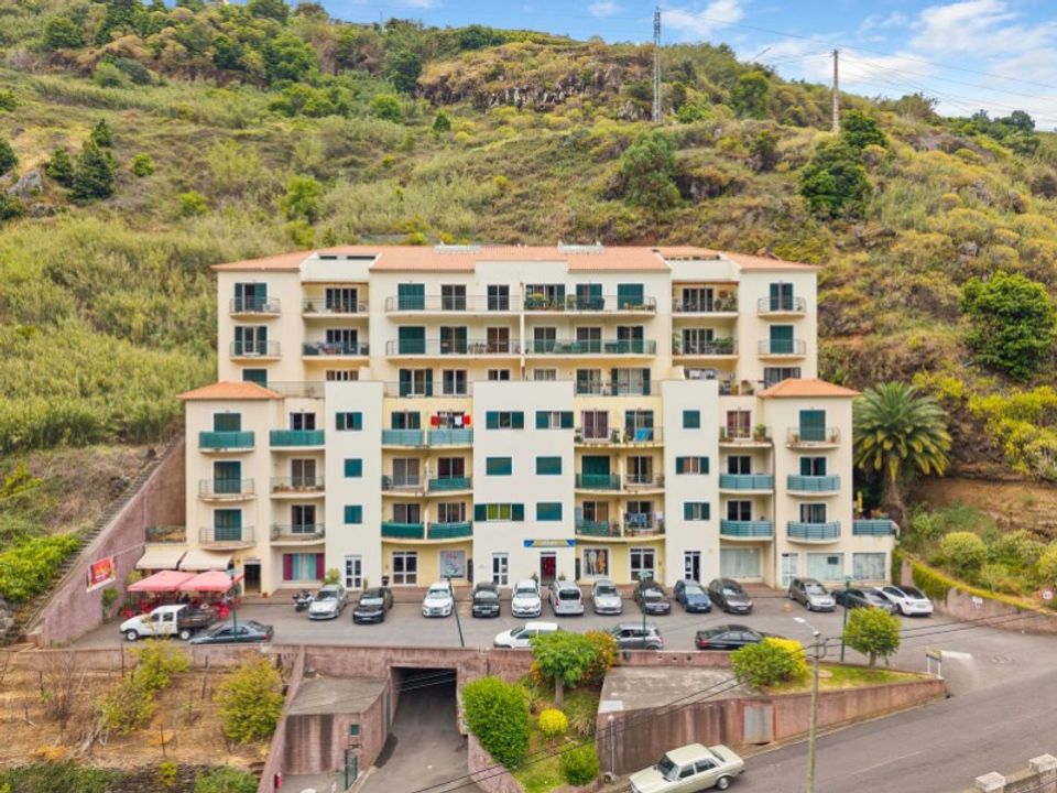 Erhvervsejendom i Calheta, Madeira - foto 3